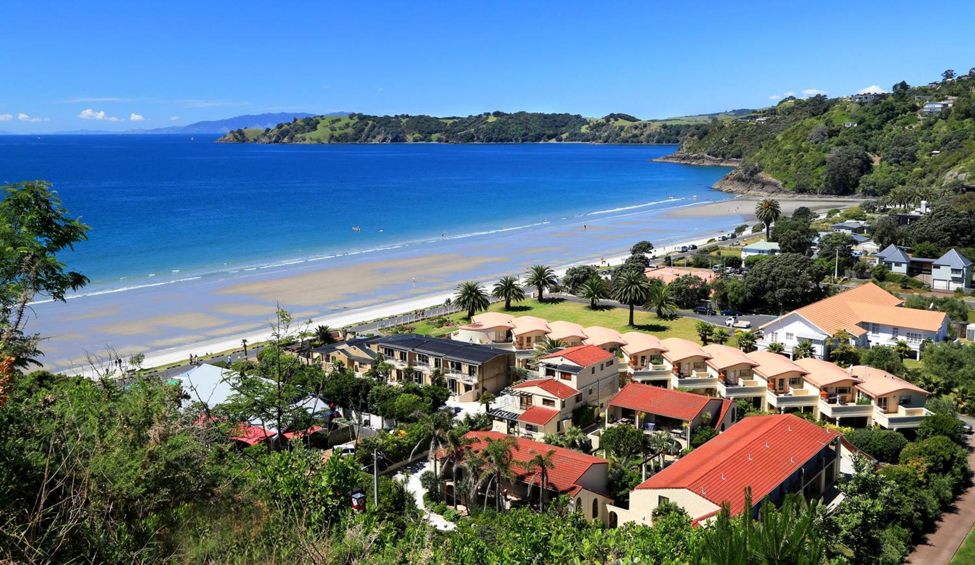 Onetangi Beach Apartments Extérieur photo